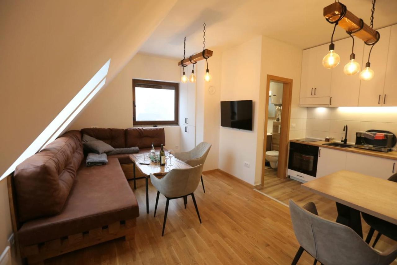 Wood Apartmani - Vila Zimska Idila Яхорина Екстериор снимка