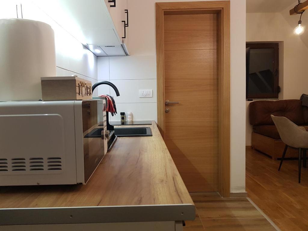 Wood Apartmani - Vila Zimska Idila Яхорина Екстериор снимка