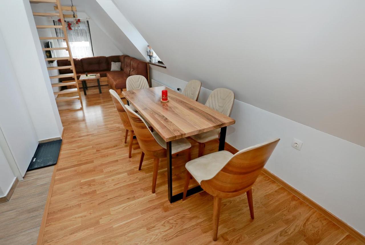 Wood Apartmani - Vila Zimska Idila Яхорина Екстериор снимка