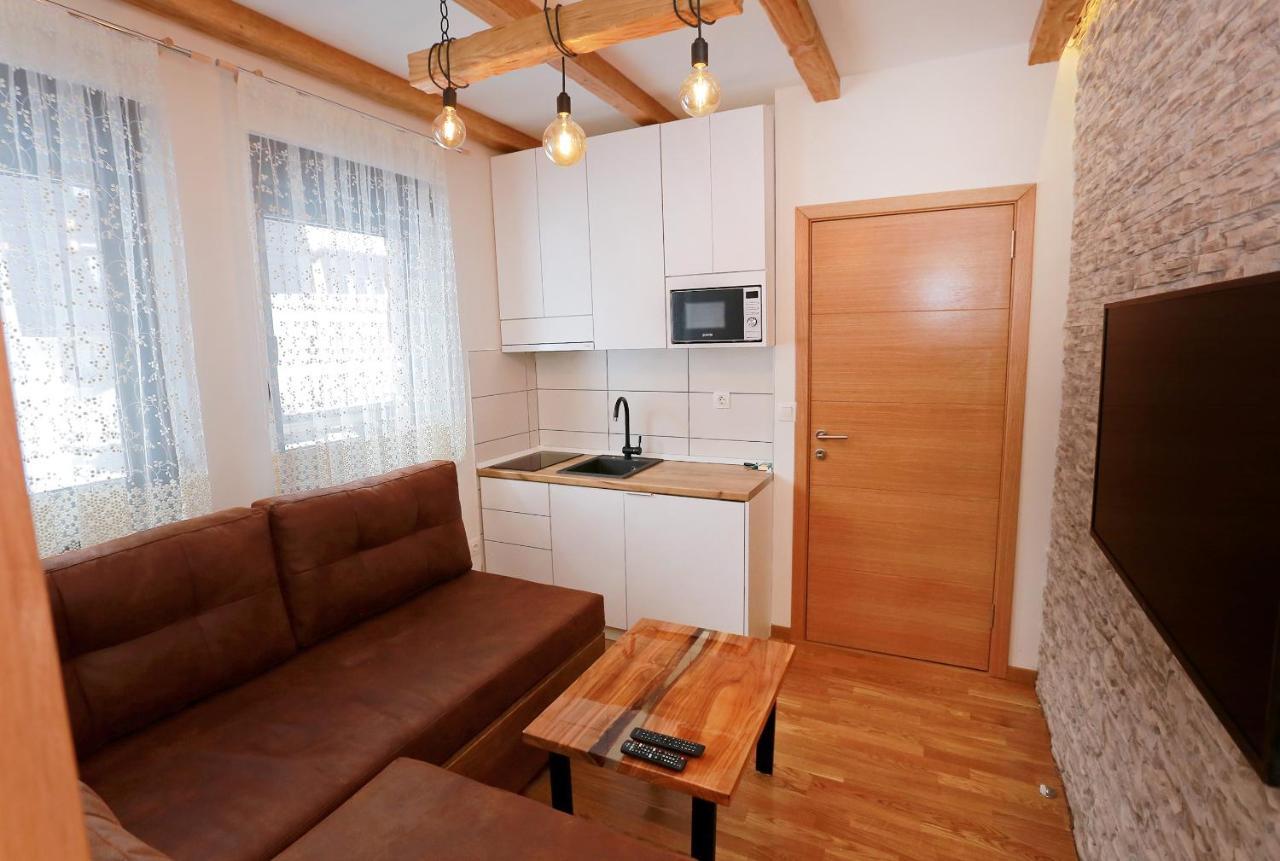 Wood Apartmani - Vila Zimska Idila Яхорина Екстериор снимка