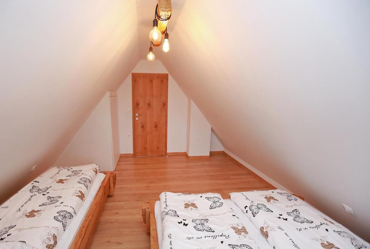 Wood Apartmani - Vila Zimska Idila Яхорина Екстериор снимка