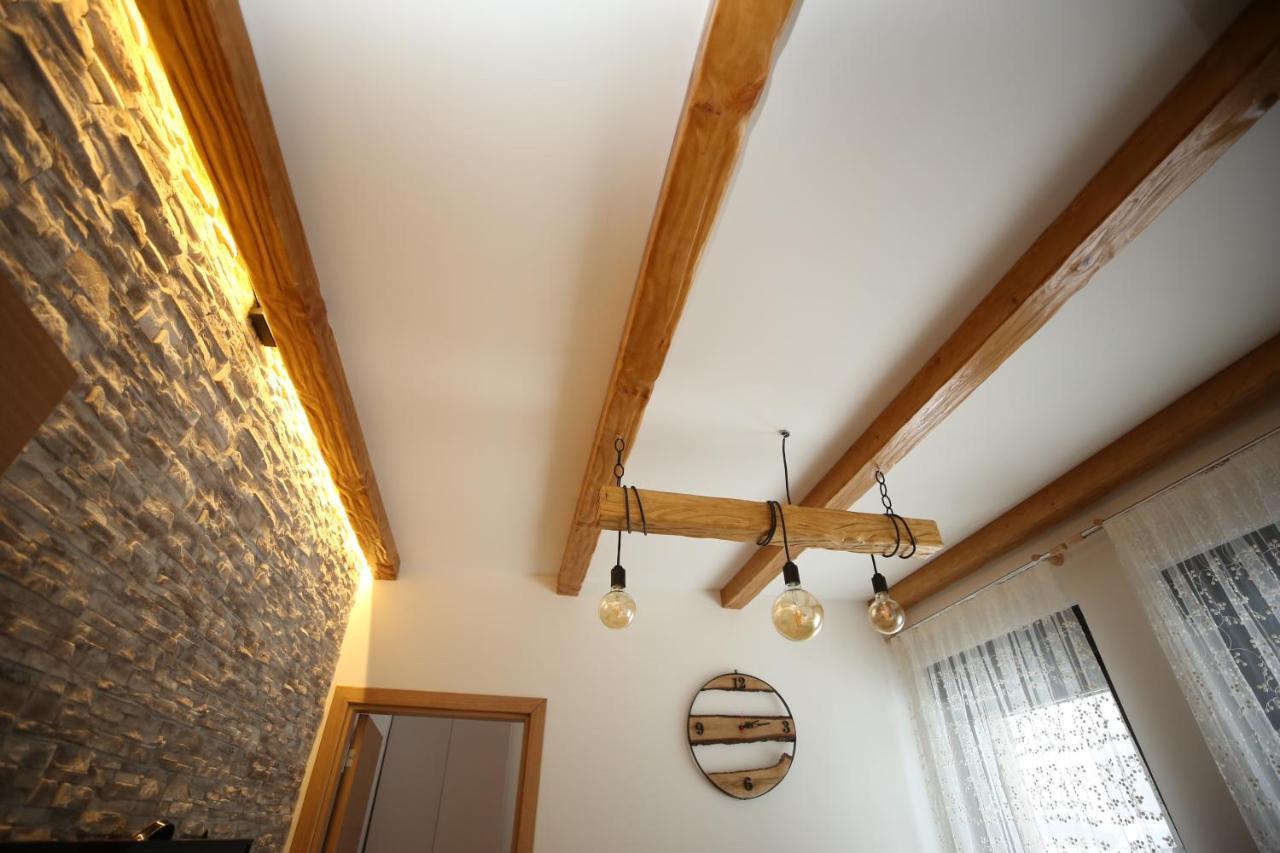 Wood Apartmani - Vila Zimska Idila Яхорина Екстериор снимка
