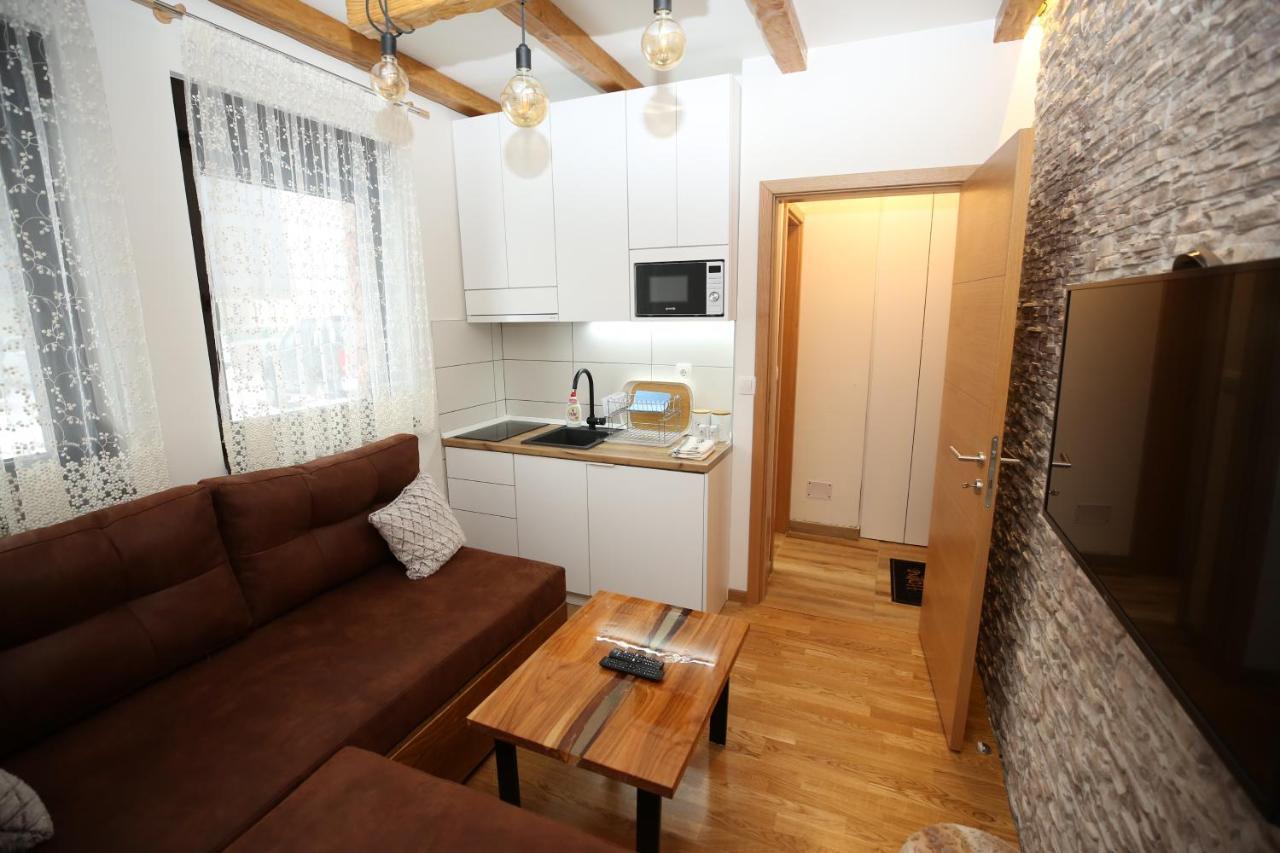 Wood Apartmani - Vila Zimska Idila Яхорина Екстериор снимка