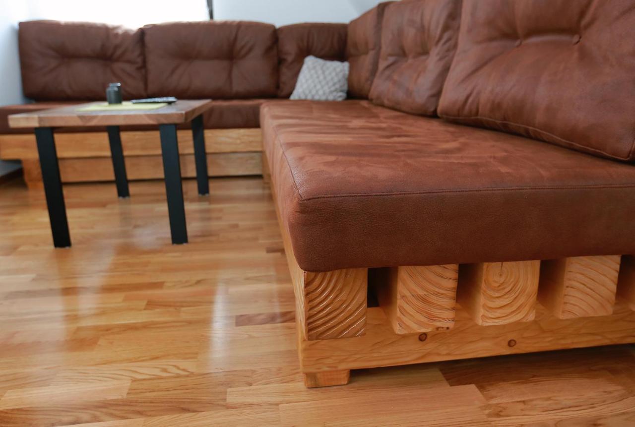 Wood Apartmani - Vila Zimska Idila Яхорина Екстериор снимка