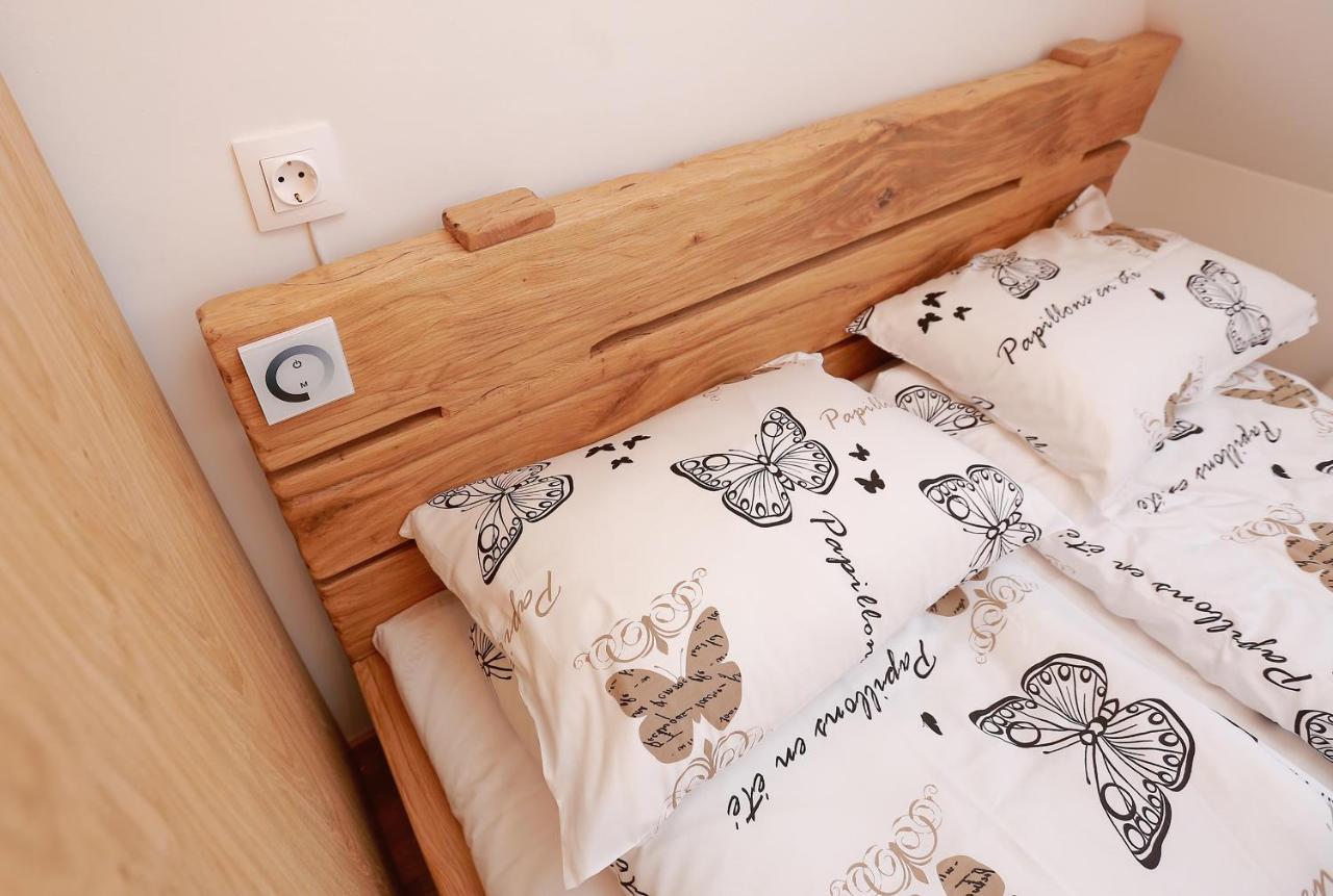 Wood Apartmani - Vila Zimska Idila Яхорина Екстериор снимка